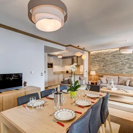 Appartement Moderne Avec Parking, Proche Pistes à Village - Fr-1-562-37 Courchevel