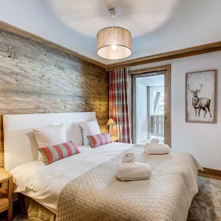 Moderne Avec Parking, Proche Pistes A Village - Fr-1-562-37 Lägenhet Courchevel